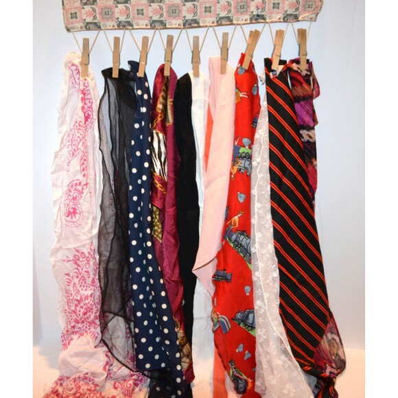 Bombshell to Boho Vintage Scarf Collection......Ten - Picture 1 of 4
